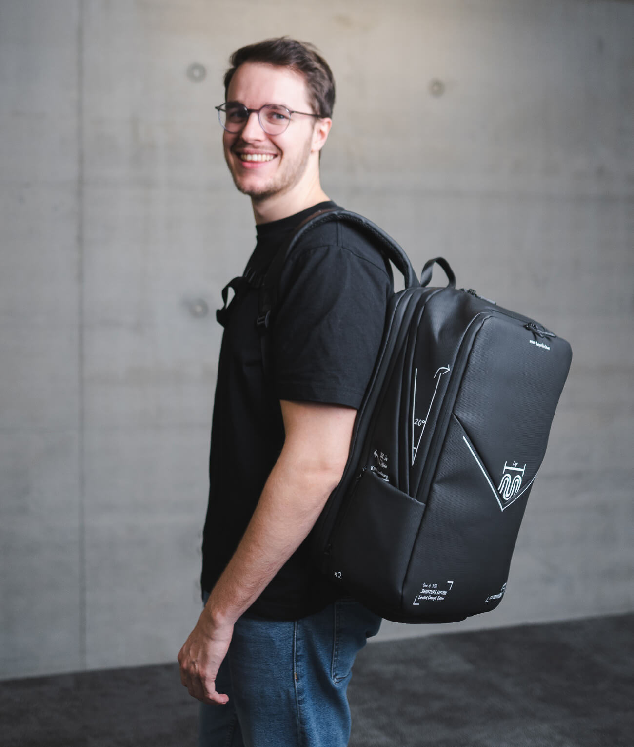 Backpack Pro 1