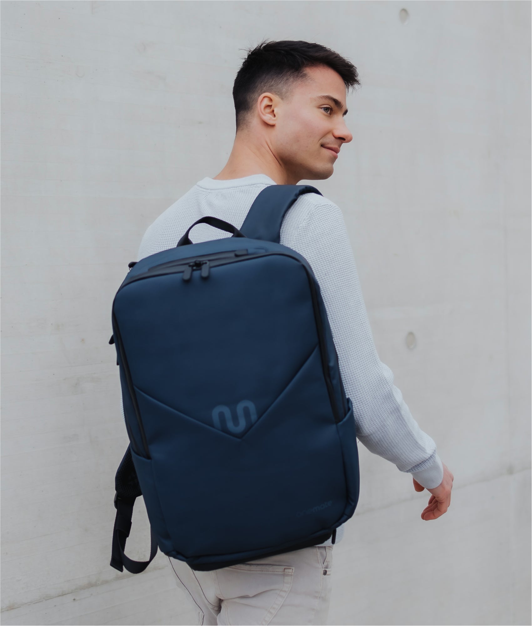 Backpack Pro 1