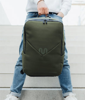 Backpack Pro 1